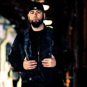 Meet your Posher, Tom